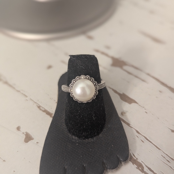 Vintage-Edwardian Inspired Sterling Silver Pearl Halo Ring Size 5 - Picture 9 of 9